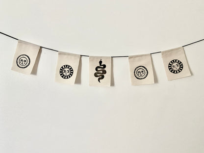 sunny twins fabric string flags