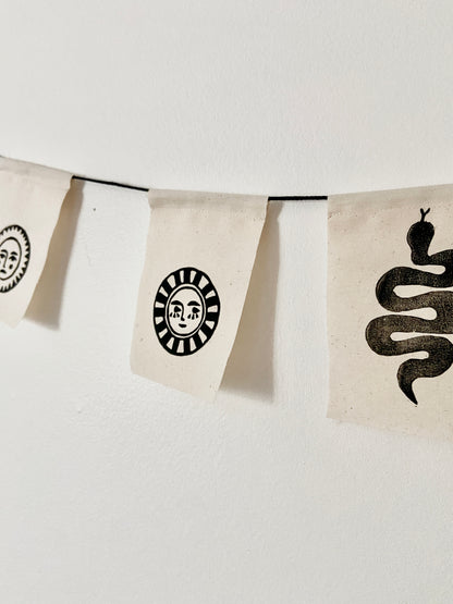 sunny twins fabric string flags