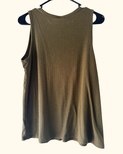 green fox patch tank top